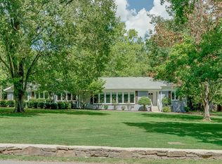 6352 Bresslyn Rd, Nashville, TN 37205
