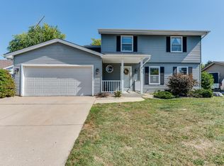 8219 63rd Ave, Kenosha, WI 53142