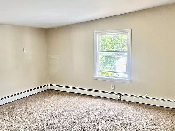 5th image of 209 Blue Hen Rd