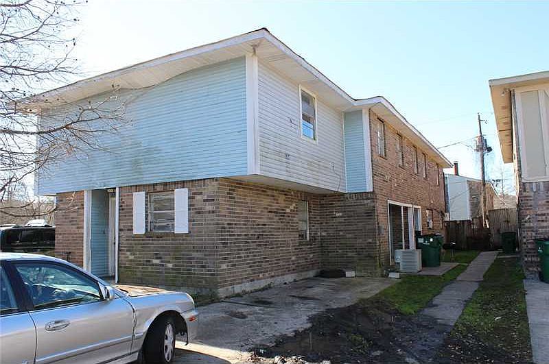 1st image of 952 E Monterey Ct