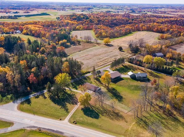 W3607 US Highway 14/61, Coon Valley, WI 54623