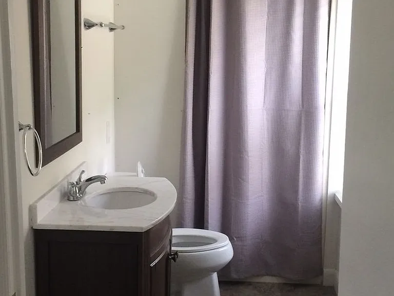 416 Lee St — Photo 5