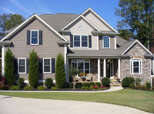 7380 Sawgrass Dr, Dawsonville, GA 30534