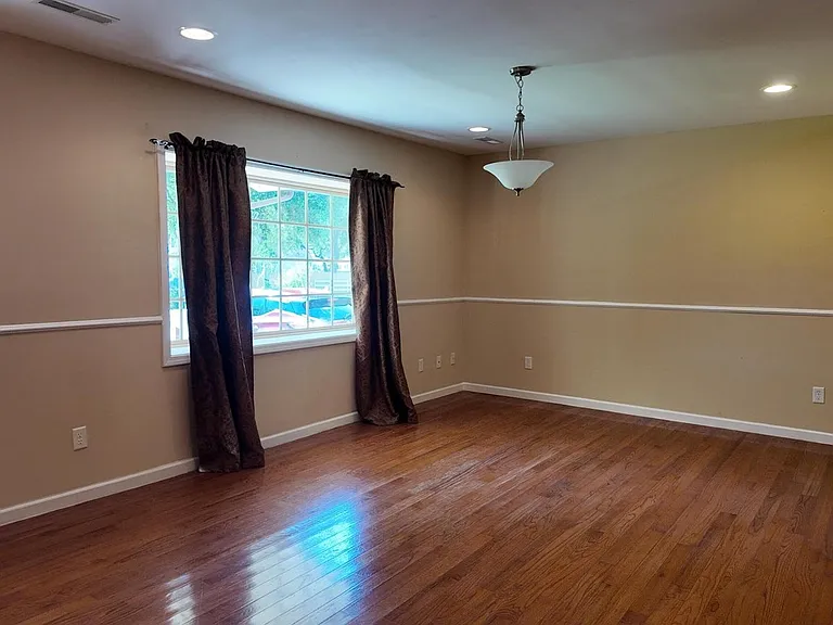463 Old Moncks Corner Rd — Photo 4