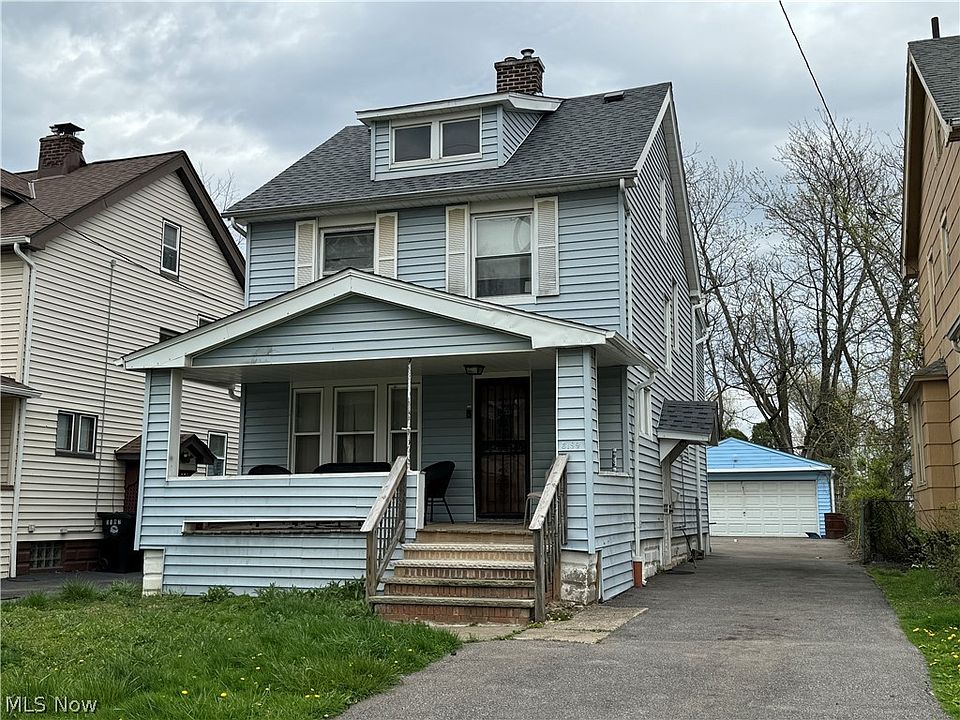 1st image of 3199 E 119th St