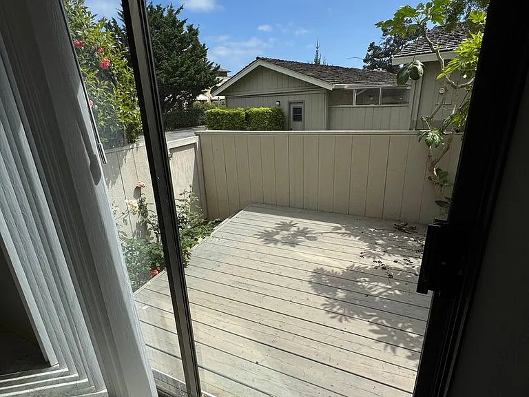 3850 Rio Rd #72 — Photo 24