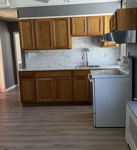1303 Hutton St #2F — Photo 18