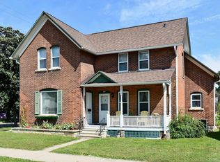 404 E Howard St, Winona, MN 55987