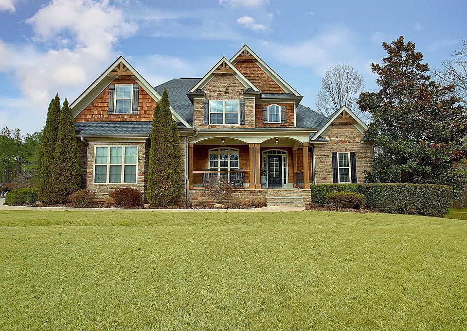 1st image of 76 Turnberry Trce