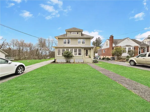 26-28 Roosevelt Avenue, Middletown, NY 10940