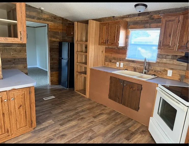 446 Loose Creek Hwy #38 — Photo 12