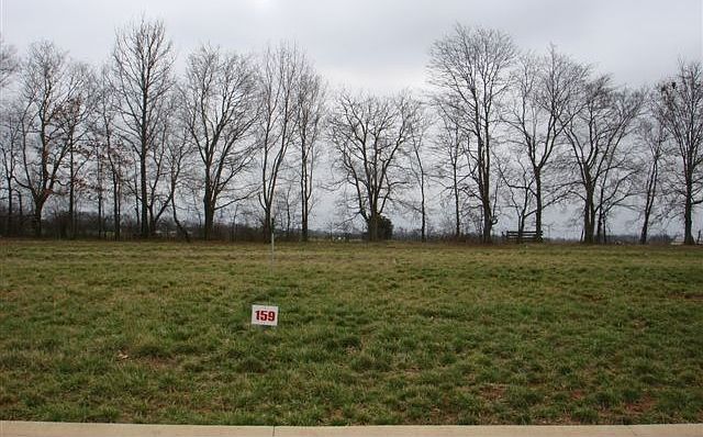1st image of 328 Roseberry Cir