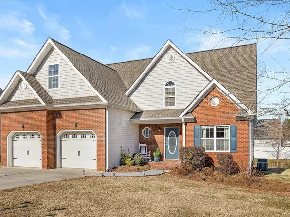 135 Big Creek Ln, Ringgold, GA 30736