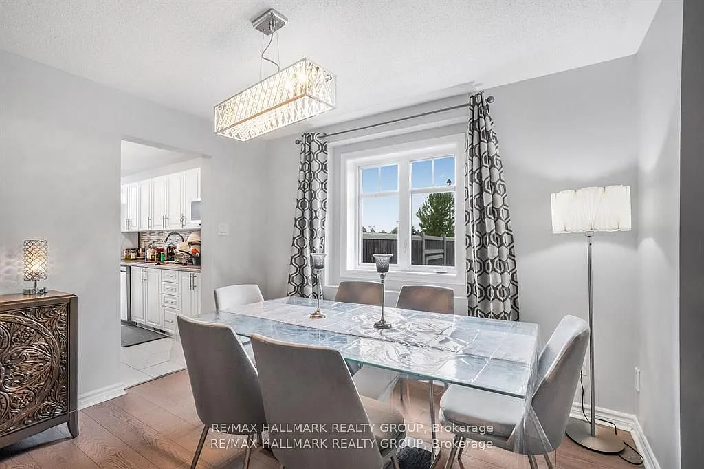 4 bed, $3,200 — Photo 4