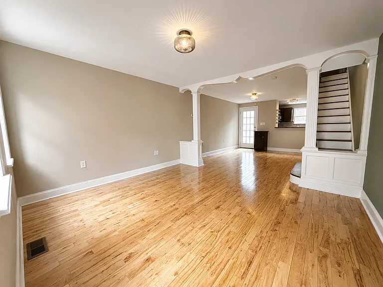1629 S Jessup St — Photo 5