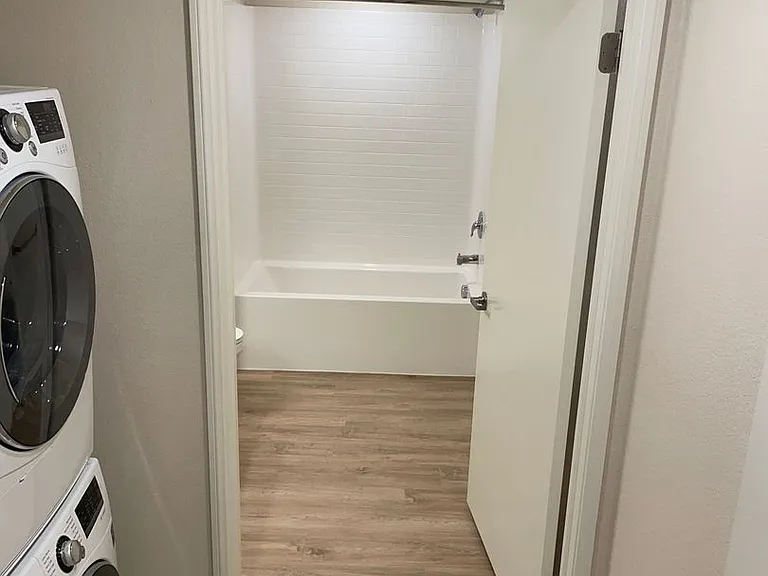 288 Center St. — Photo 10