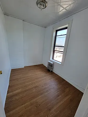 Rented by HFF Realty LLC | media 15