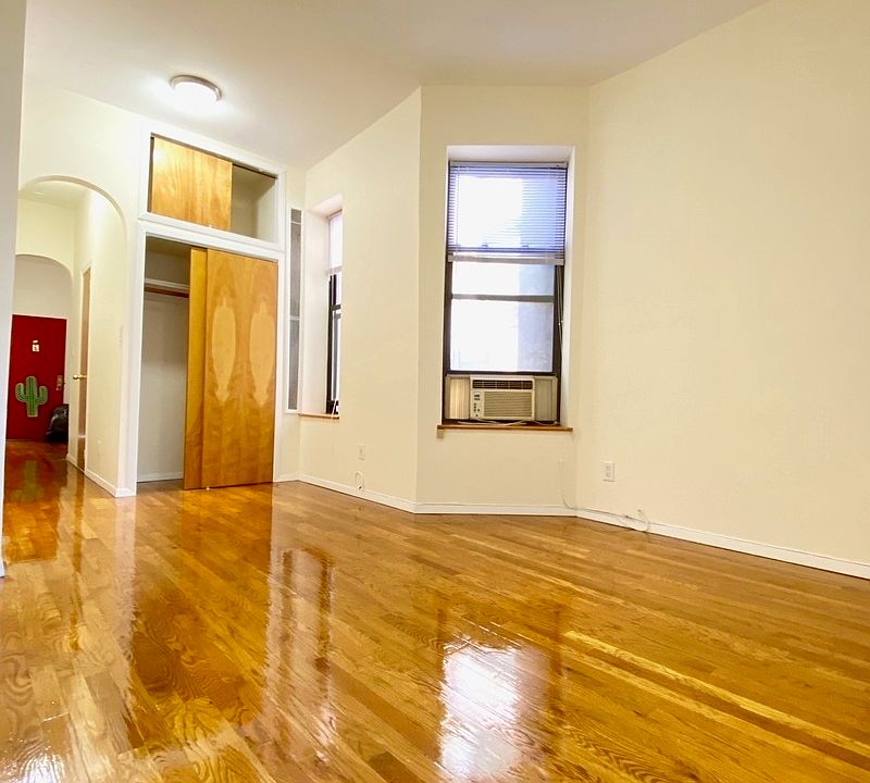 1st image of 139 2nd Ave APT 11