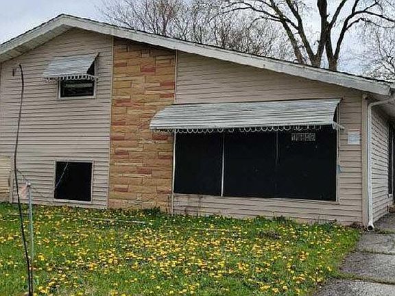 2nd image of 16249 Ashland Ave