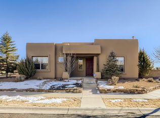 2 Fajada Wash, Santa Fe, NM 87508