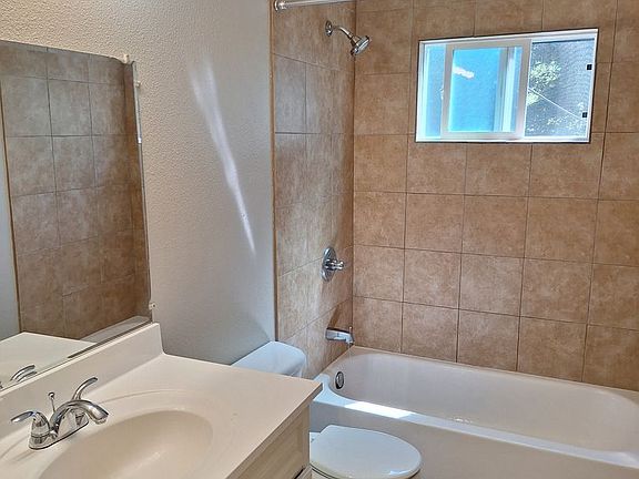 4th image of 2612-2616 2nd Ave #11