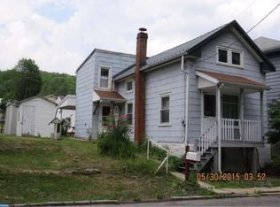 29 E Spring St, Tremont, PA 17981