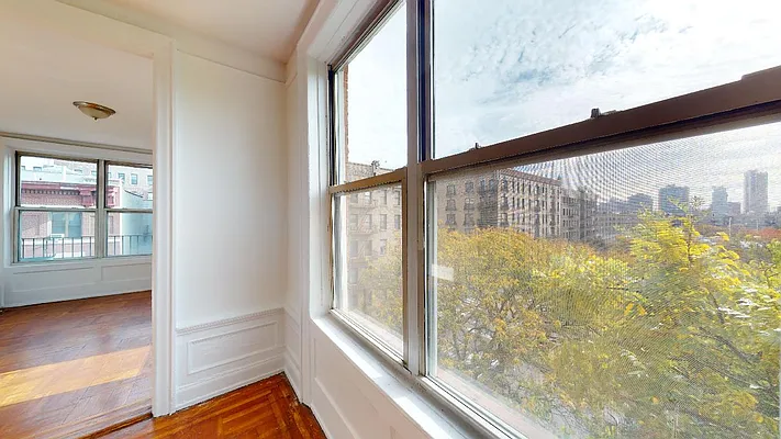 Rented by Bond New York | media 10