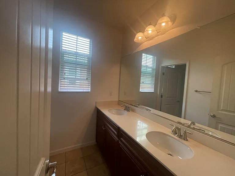 2053 Camino Real Way — Photo 12