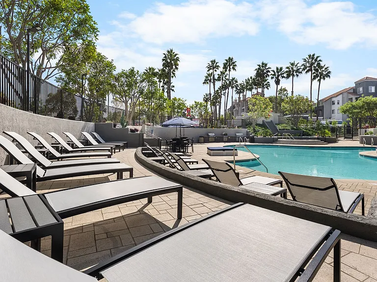 The Grand Costa Mesa — Photo 16