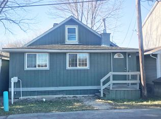 228 Eastwood Ave, Port Barrington, IL