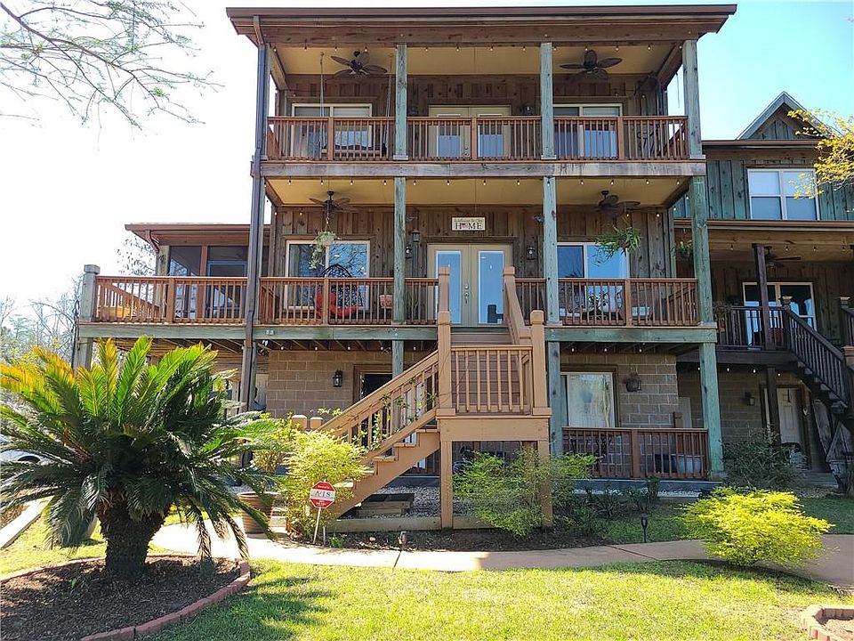 311 Magnolia Ave Satsuma, AL, 36572 Apartments for Rent Zillow