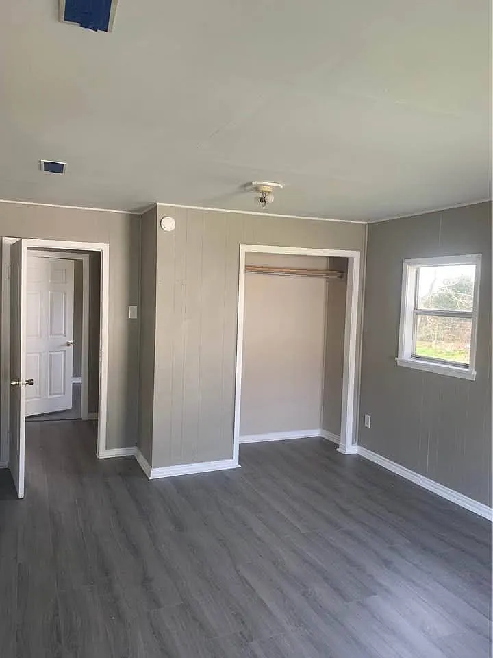 3 bed, 950 sqft, $1,050 — Photo 4