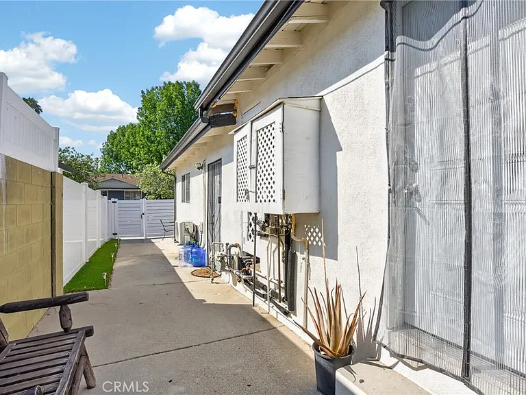 6710 Kurl Way — Photo 19