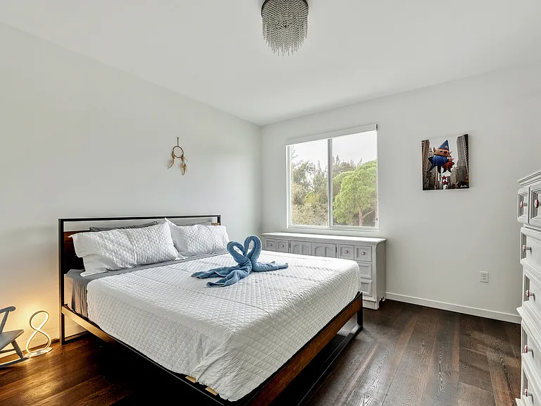 9100 San Martin Blvd NE — Photo 18