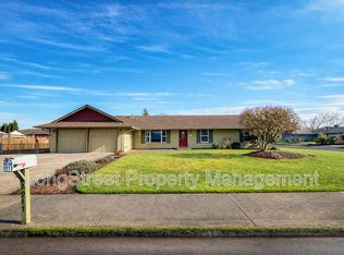 2917 Takena St SW, Albany, OR 97321