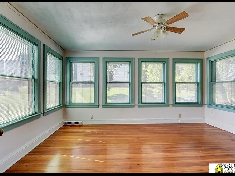 1004 Glenwood Ave #1 — Photo 2