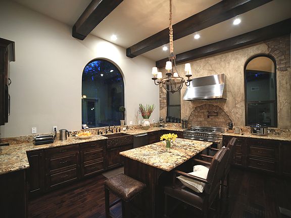 3rd image of 4200 Portofino Ct