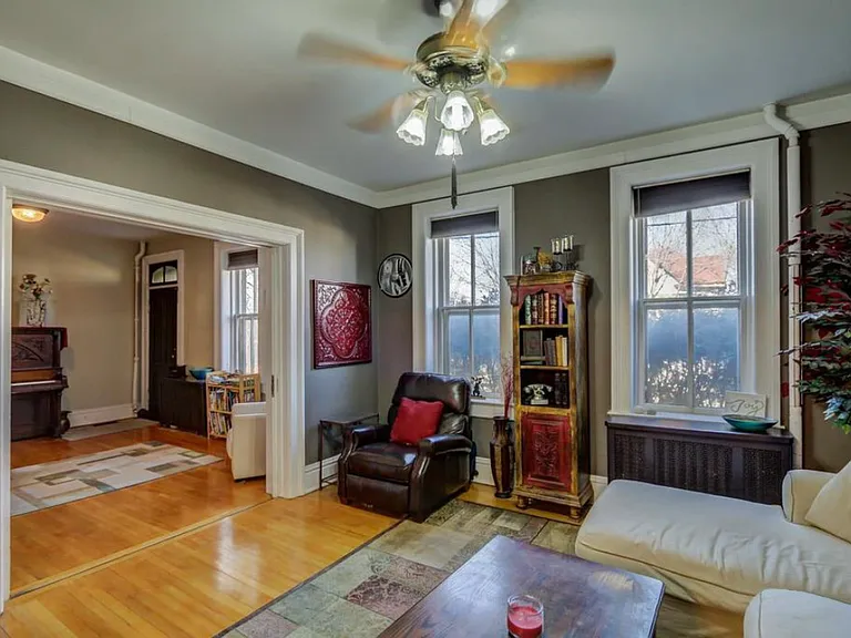 144 N Center Ave — Photo 10
