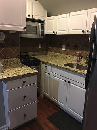 1st image of 1016 Crestfield Dr