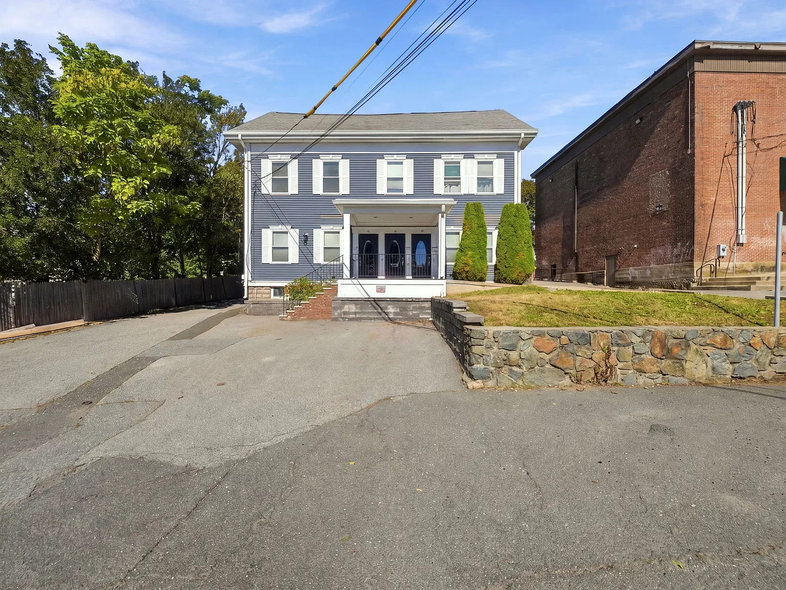 2 bed, 1345 sqft, $2,950 — Photo 1