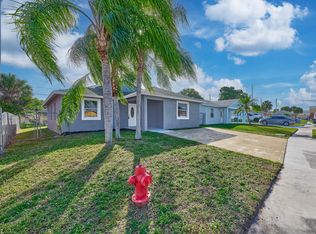 1549 W 19th St, Riviera Beach, FL 33404