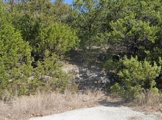 9 Sioux Ln, Eureka Springs, AR 72631