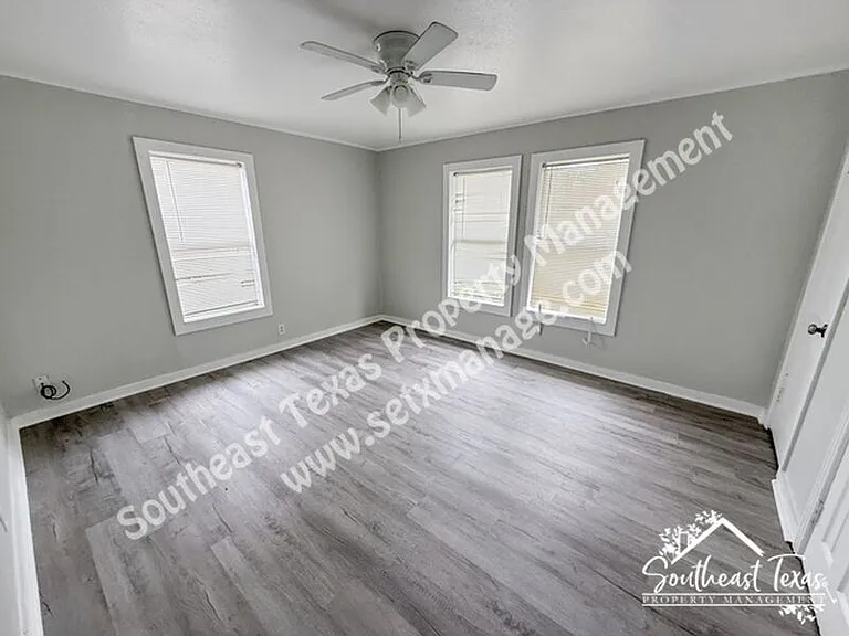 2325 Butler Dr — Photo 7