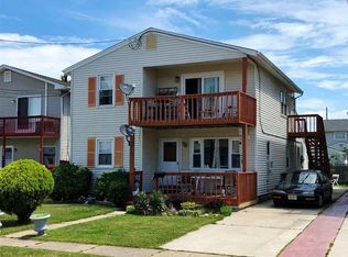 209 3rd St S, Brigantine, NJ 08203