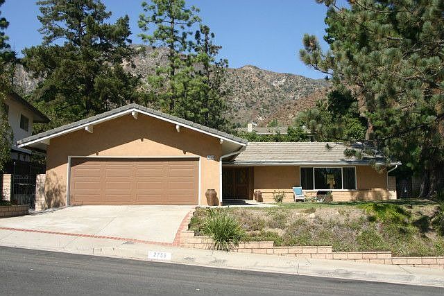 1st image of 2755 Brierhaven Dr