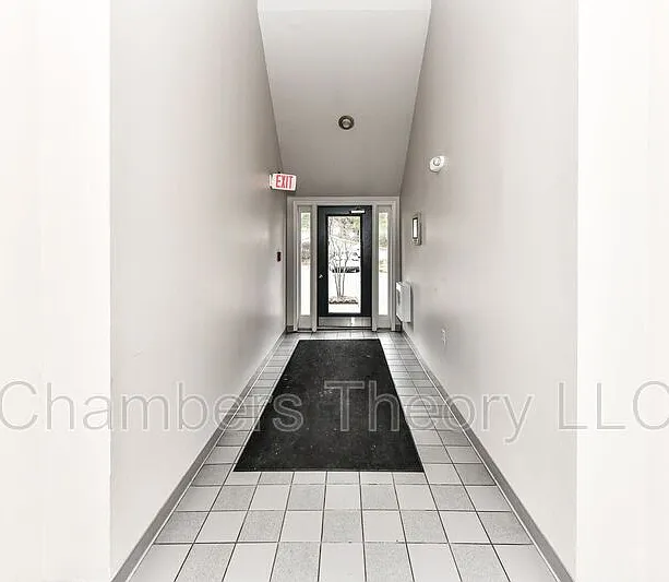 275 S Pickett St #302 — Photo 25