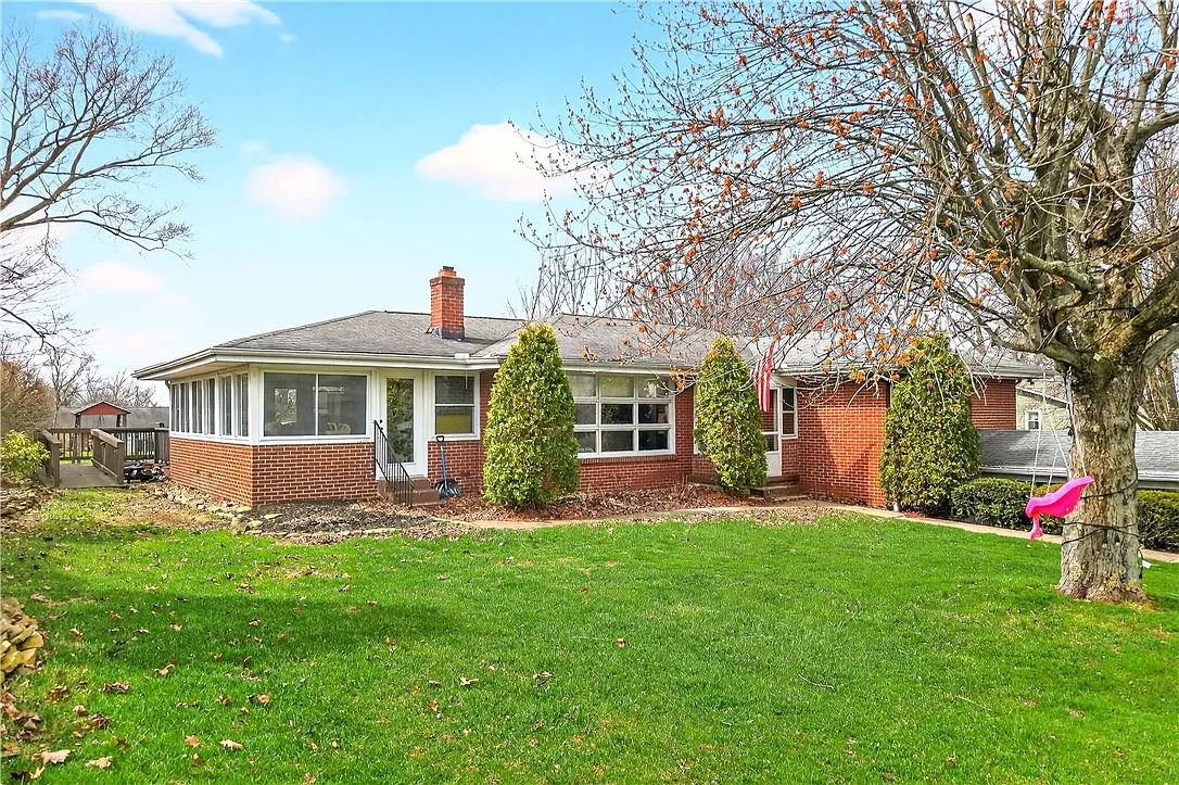 710 Santone Dr photo 1
