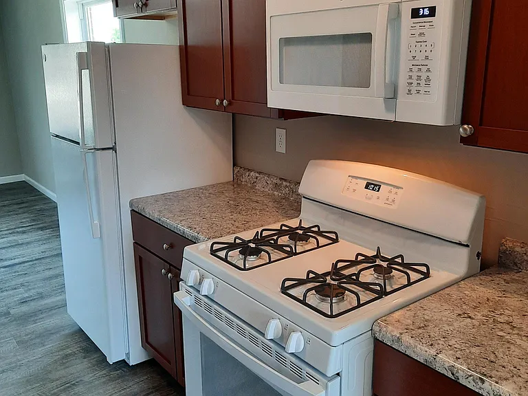 2115 1/2 E Main St #2 — Photo 10