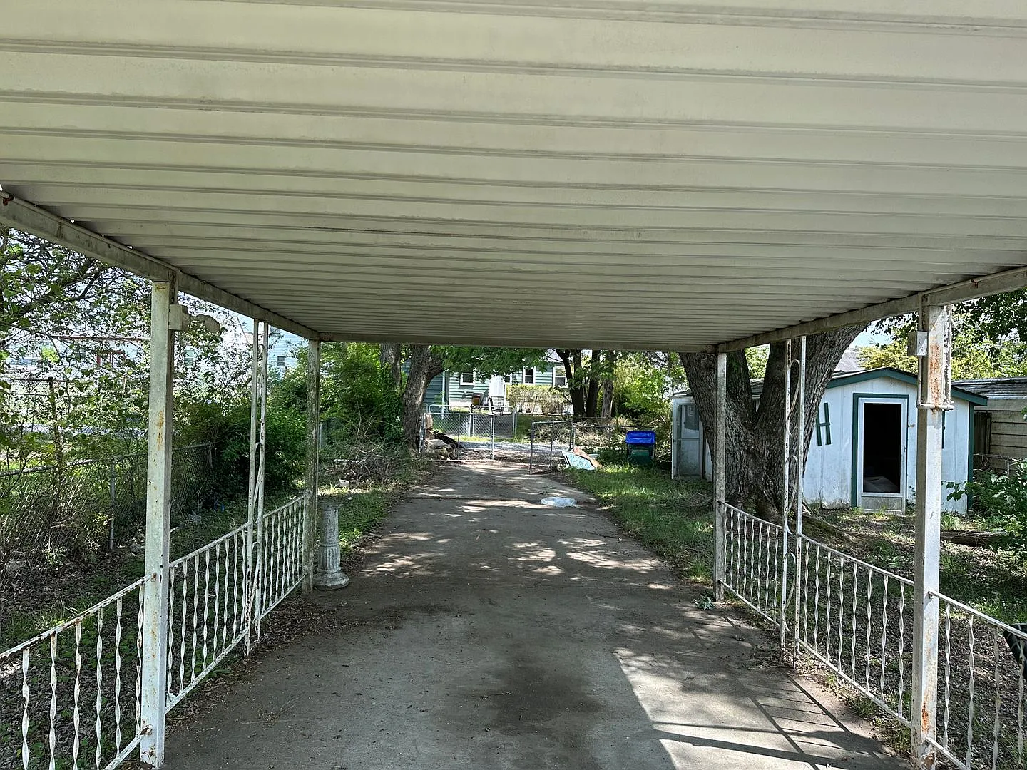 3 bed house in Church Hill! Central HVAC, laundry, yard with shed! — Photo 4