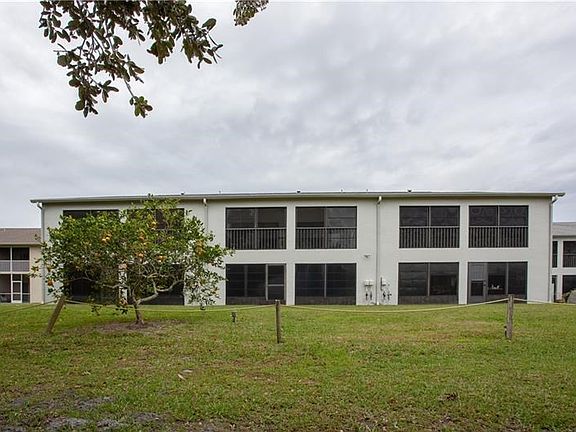 Rear Elevation View From Gulf Course